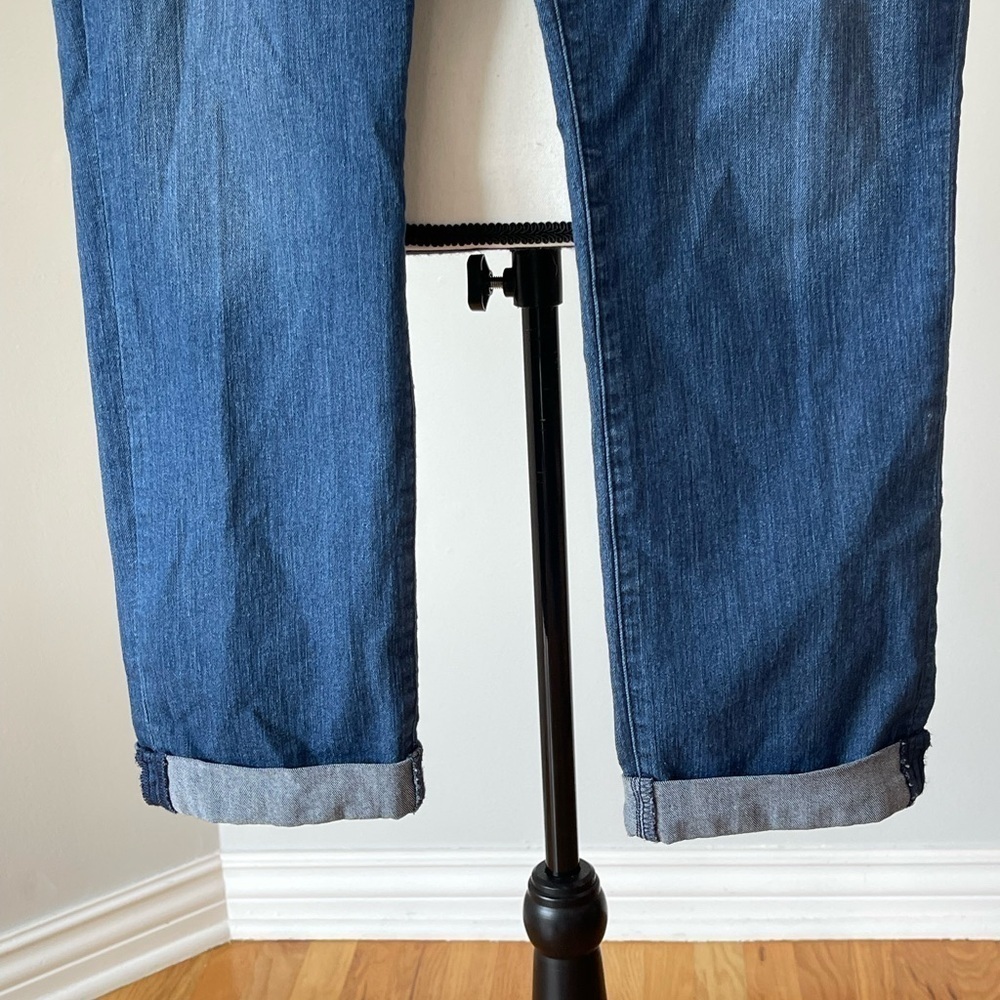 NYDJ size 6 cuffed Jessica relaxed boyfriend Lift & Stuck denim jeans casual View 6